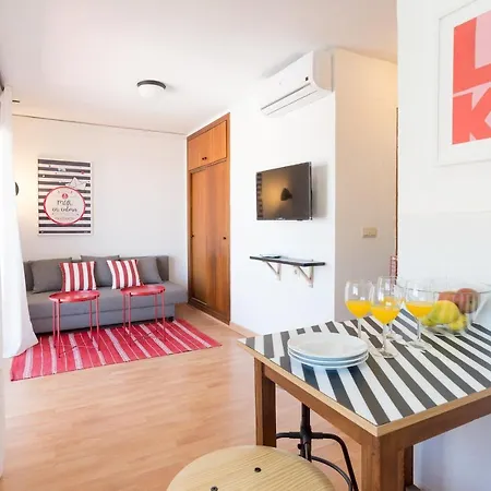 Malagasuite Port Apartment