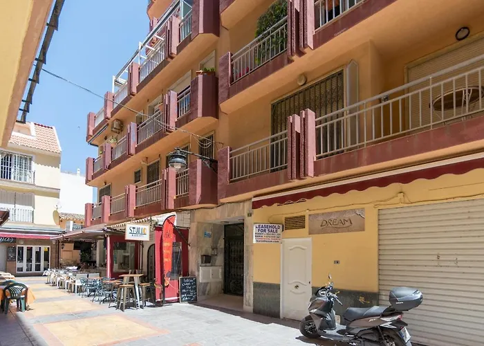 Malagasuite Port * Fuengirola